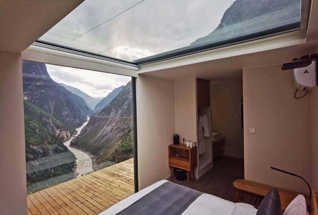 下一个爆款酒店来了虎跳峡秘境半山开业预售