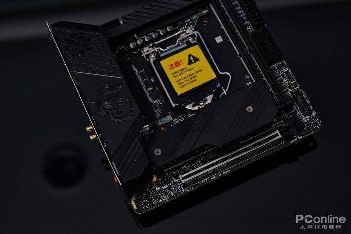 暗影|暴躁小正太，微星MEG Z590I UNIFY初上手