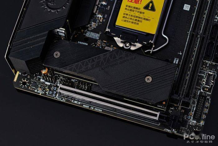 暗影|暴躁小正太，微星MEG Z590I UNIFY初上手