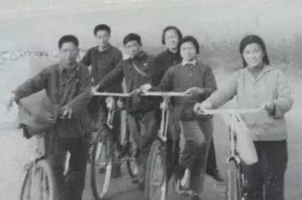 1962年出生人口多吗_2020年出生人口预测图