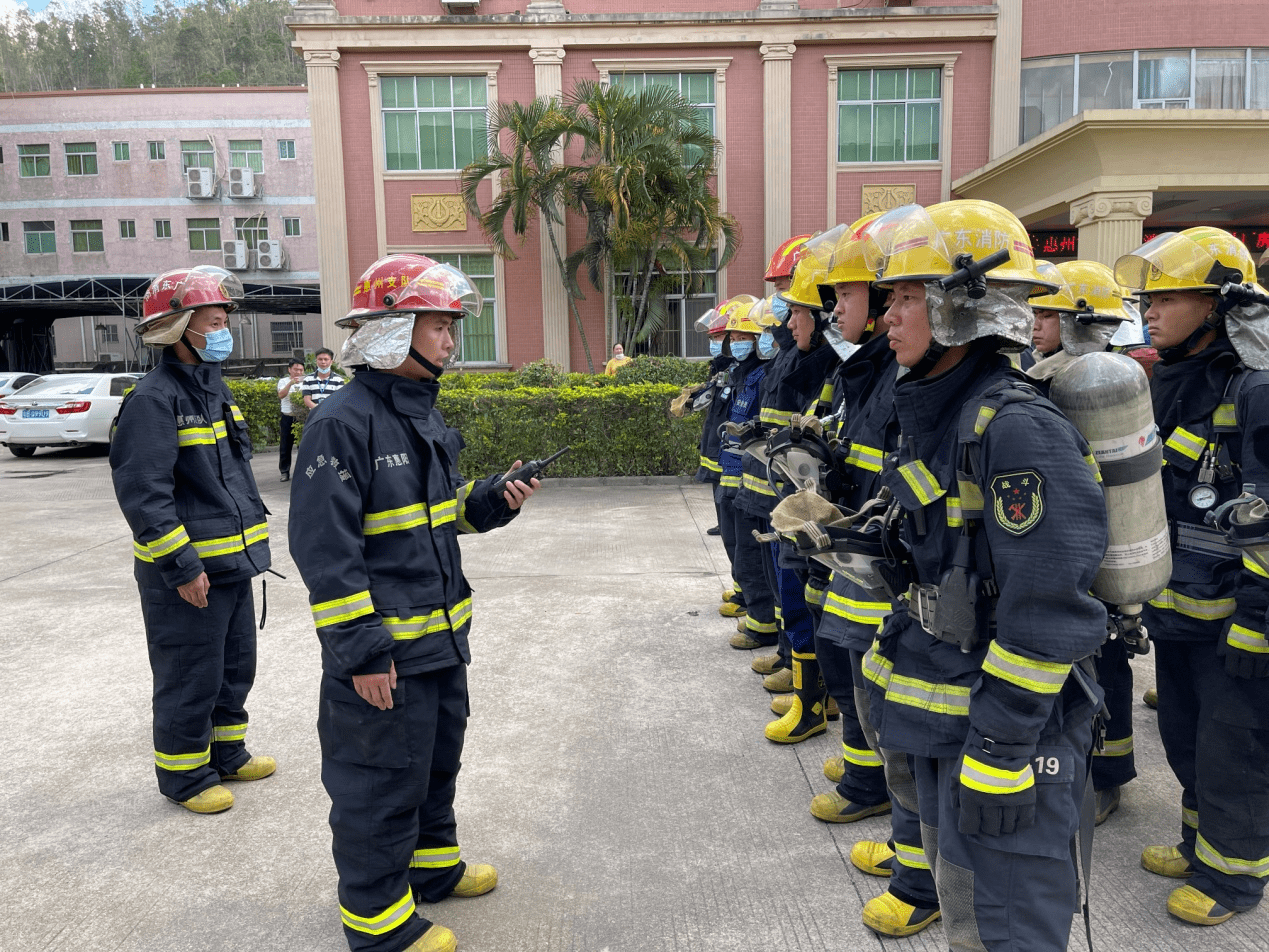 消防演练进工厂，筑牢夏季防火墙_救援