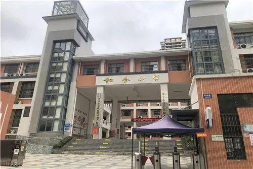 二建考试迟到5分钟不能进场本周末27万人赶考南宁考区