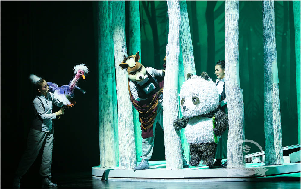 提前给孩子们送一份儿童节礼物多媒体音乐人偶剧熊猫胖达寻亲记西安