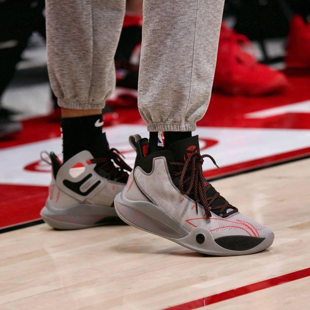 cj 上脚正代签名鞋新配色!发售讯息曝光!