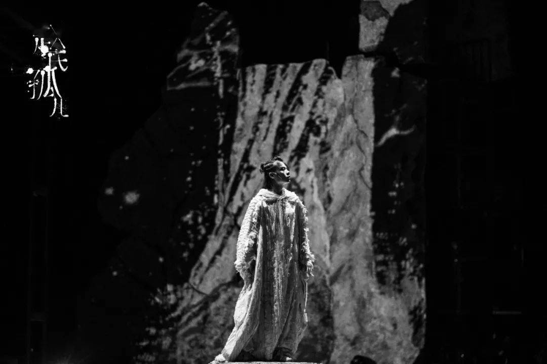 金培达方书剑在赵氏孤儿里游荡的白色灵魂是谁