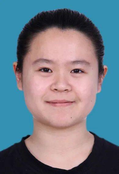 五四礼赞赵玥发挥党员带头作用为社区群众办实事