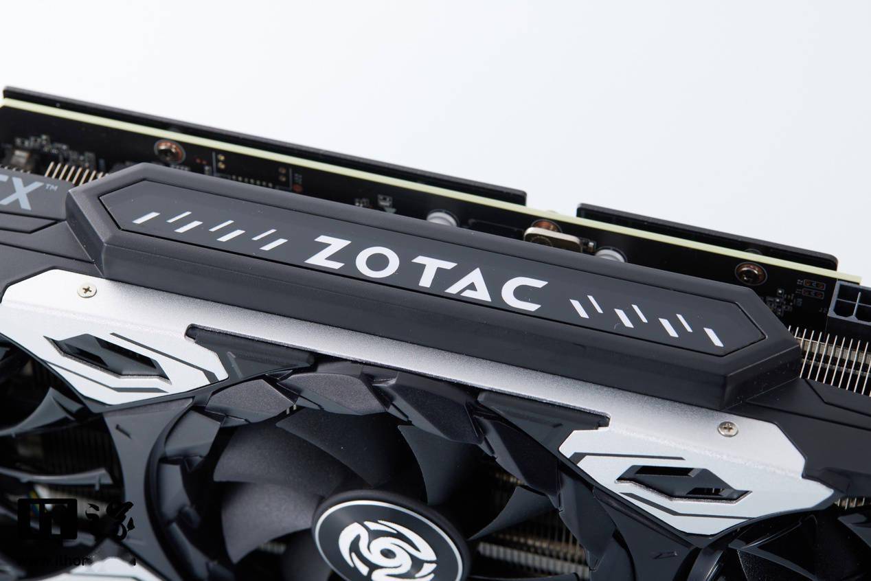 强劲散热索泰geforcertx3080ti12g6x天启oc体验