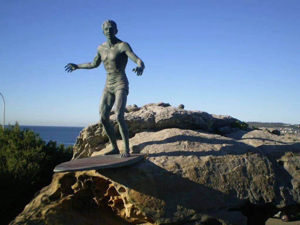 澳趣| 玩转夏日,一起与澳大利亚人"乘风破浪"_冲浪