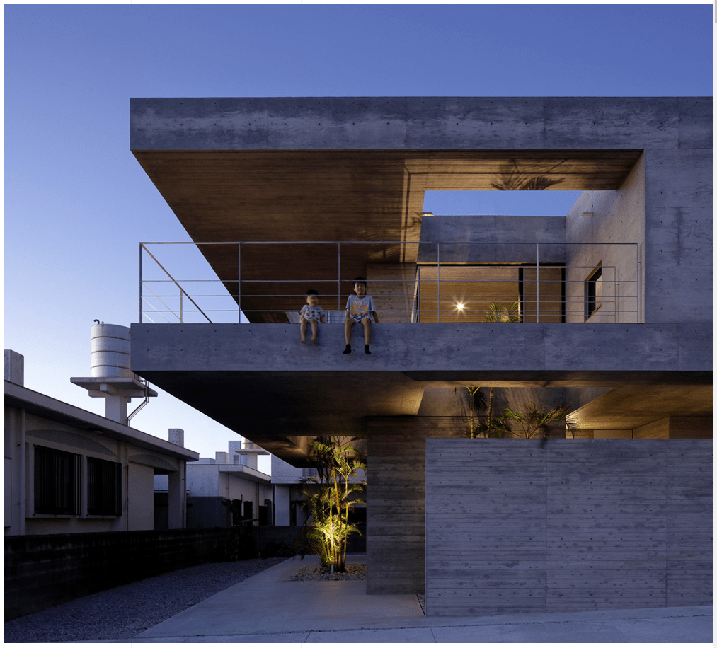 任海边的微风吹拂极简风的日本别墅住宅