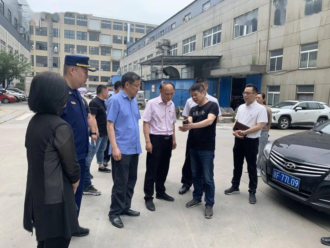 海宁市委副书记,政法委书记王建坤督查许村安全生产