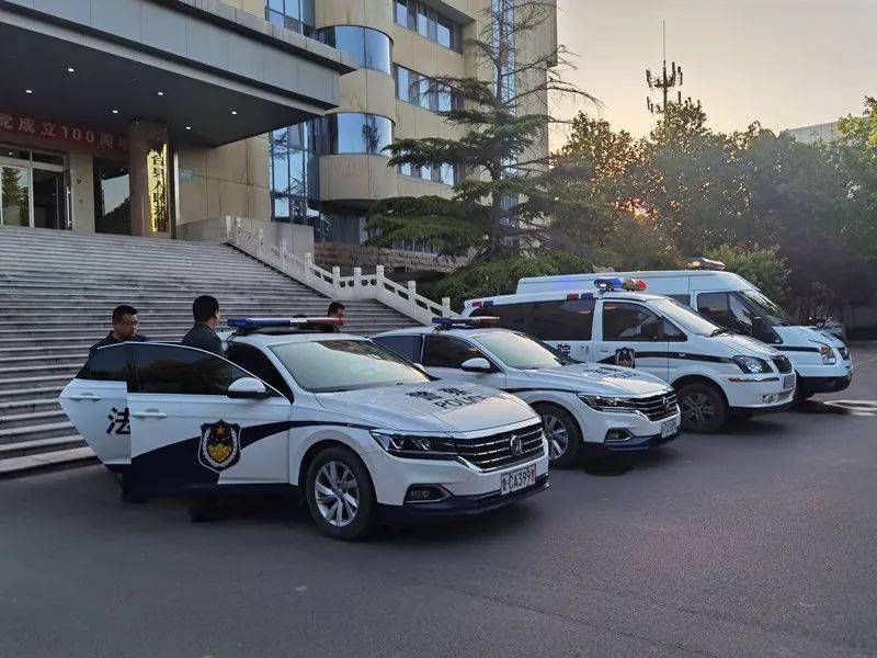 出动24人,7辆警车!全力抓捕桓台这些人