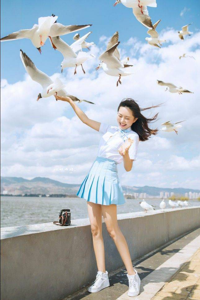 听说,活得漂亮的女孩更容易遇到爱情_苏夏