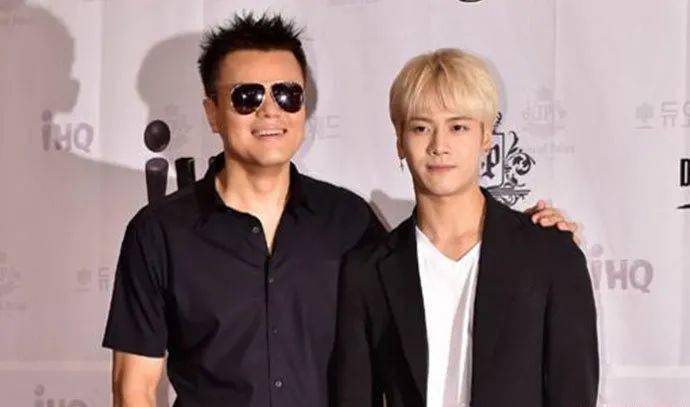 应该怎么讲呢,谢朴振英不签之恩,一个王嘉尔给你霍霍就已经够了,同时