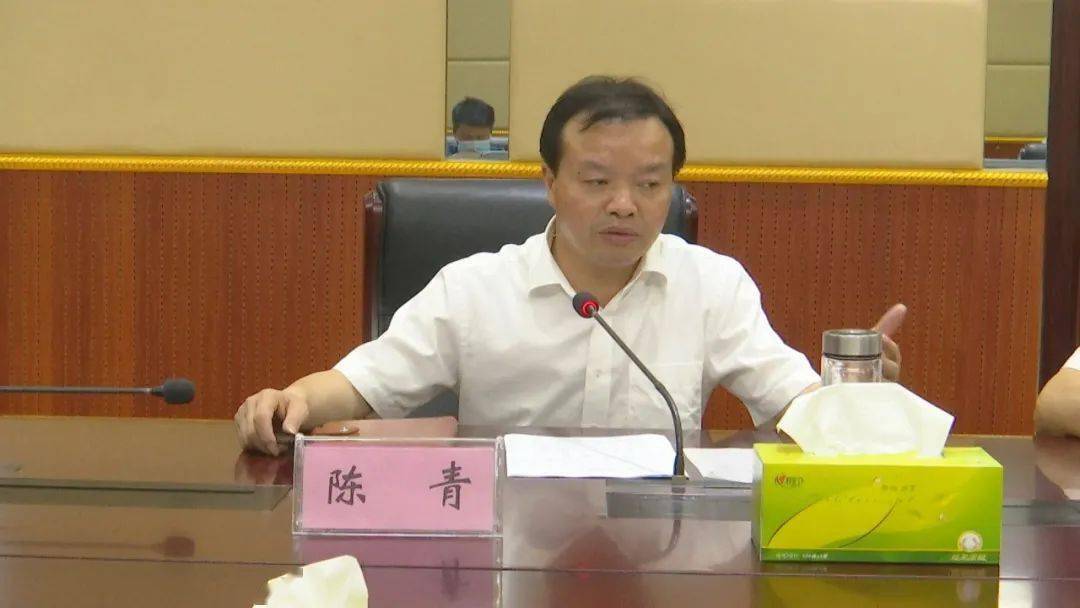 03蕲春:坚持问题导向 分类推进农村厕所革命记者从蕲春县农村改厕问题