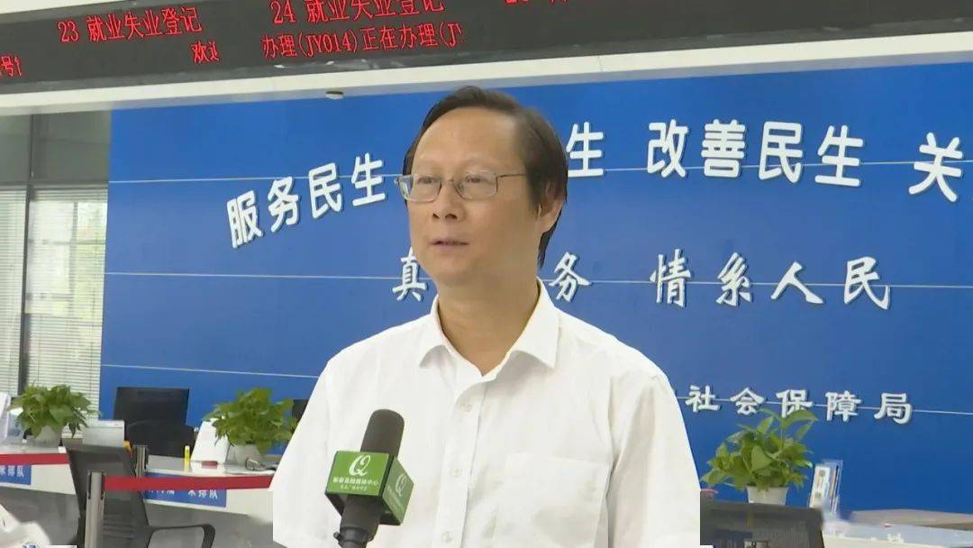 县政务服务个大数据管理局副局长张鸿彬介绍,"办不成事"反映窗口的