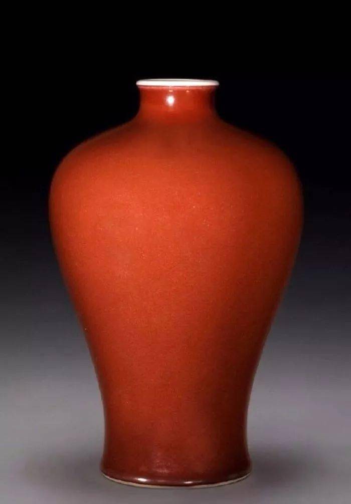 宣德红釉瓷器的价值及其鉴定方法