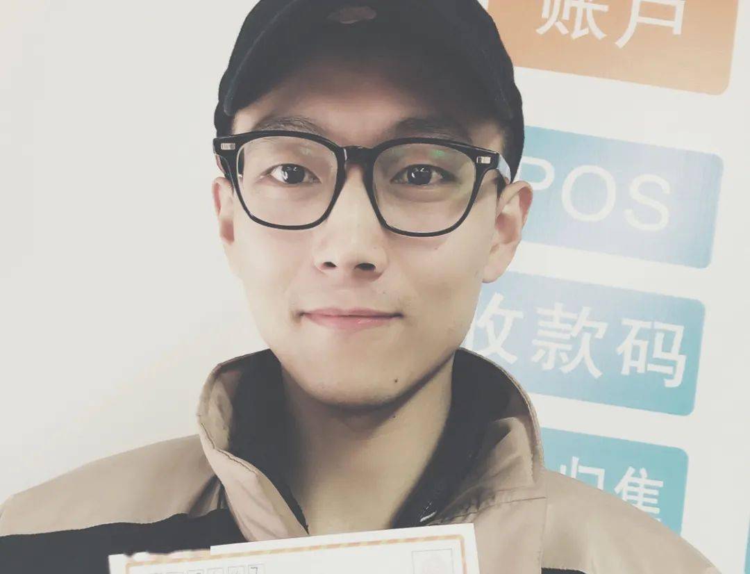 接下来几期将带大家走进集团优秀共青团员刘思奇;优