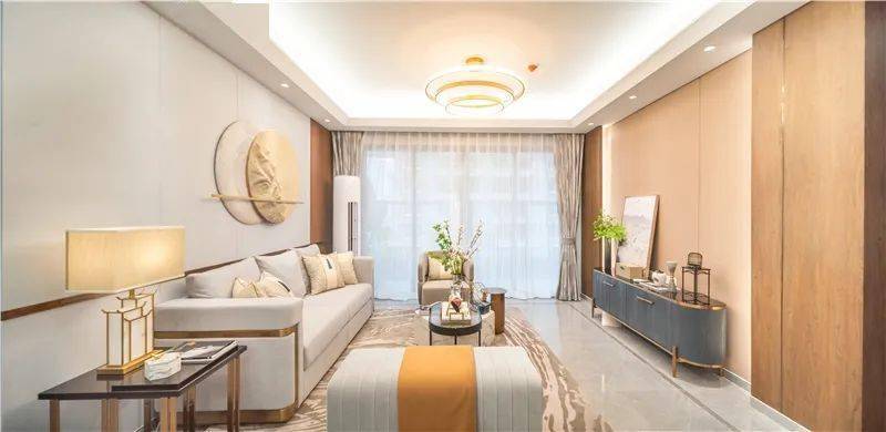 左右滑动查看更多126㎡样板间实景图威宁青运村广西体育中心旁338亩