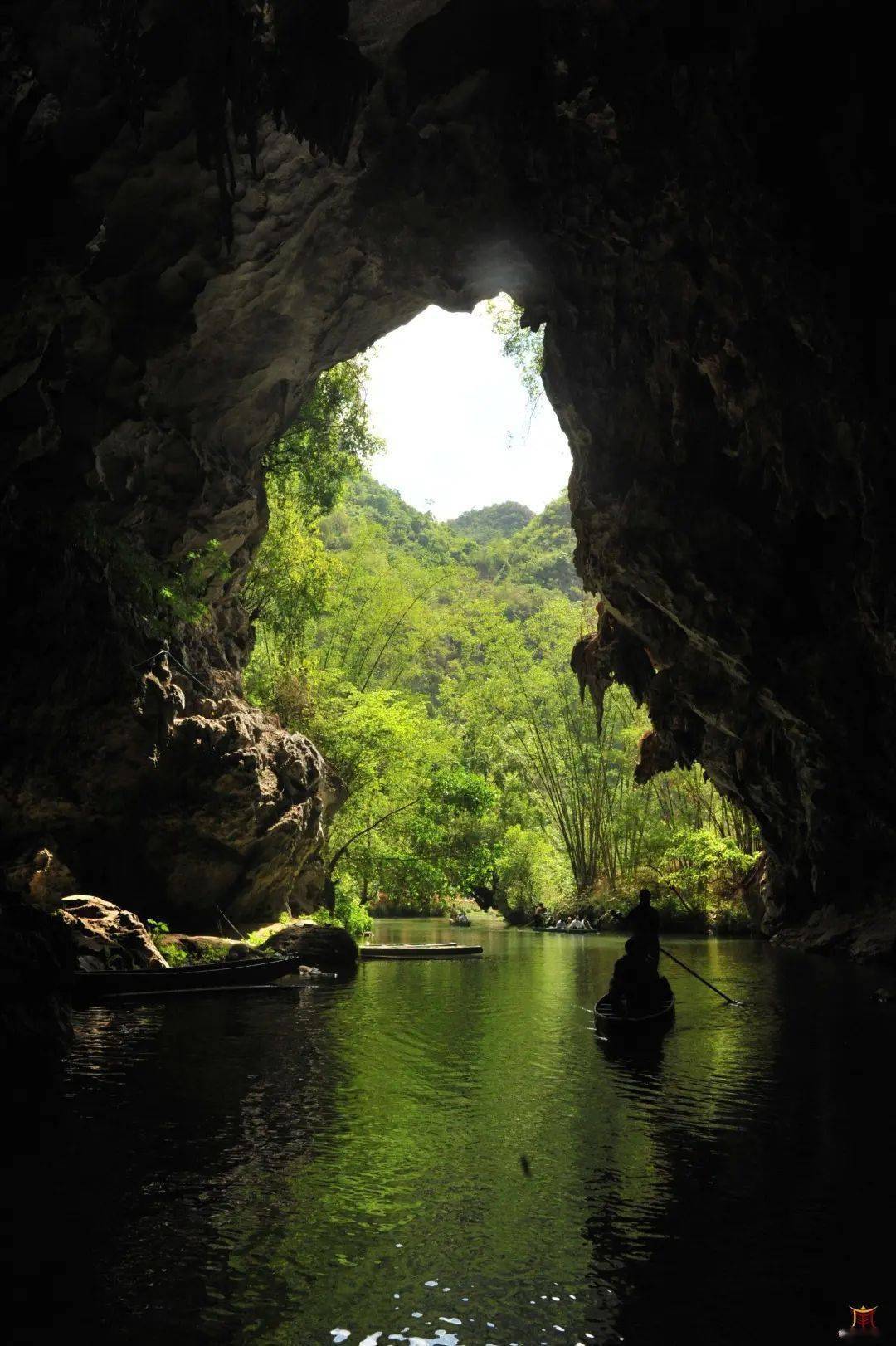世外桃源分会场地点:玄天幻境aaa景区文化广场内容:探密金龙洞;揭秘