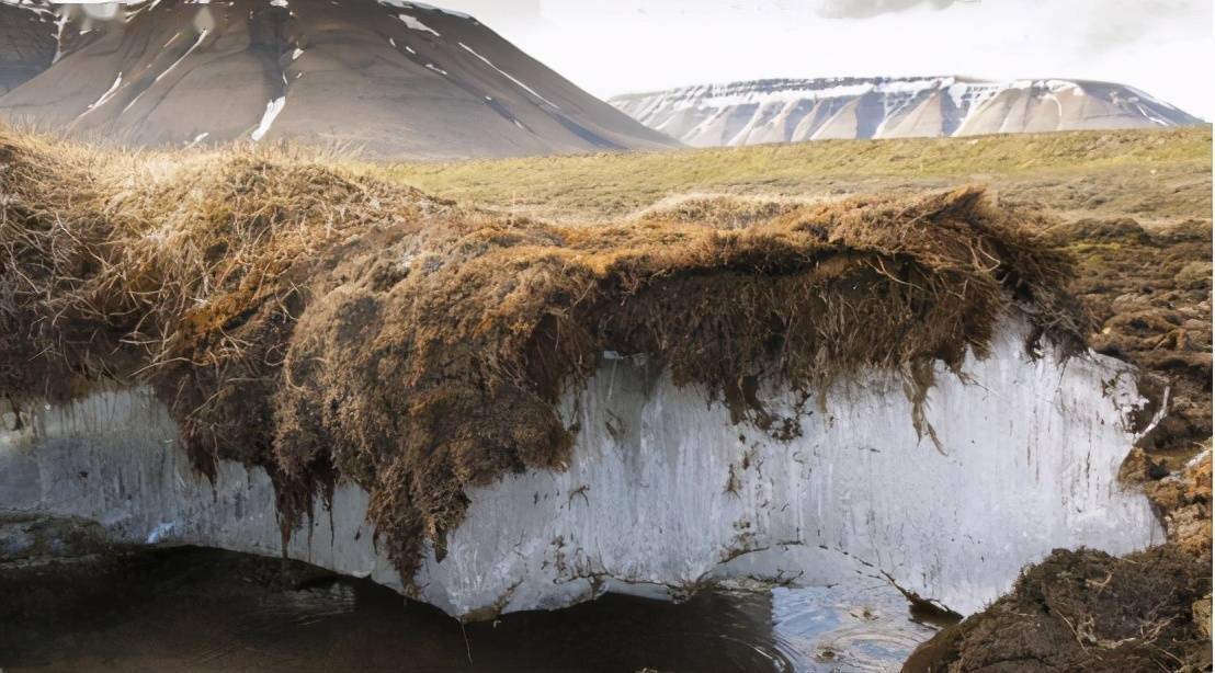 此外,永冻土融化也会释放更多的二氧化碳,甲烷等,这也会让温室效应