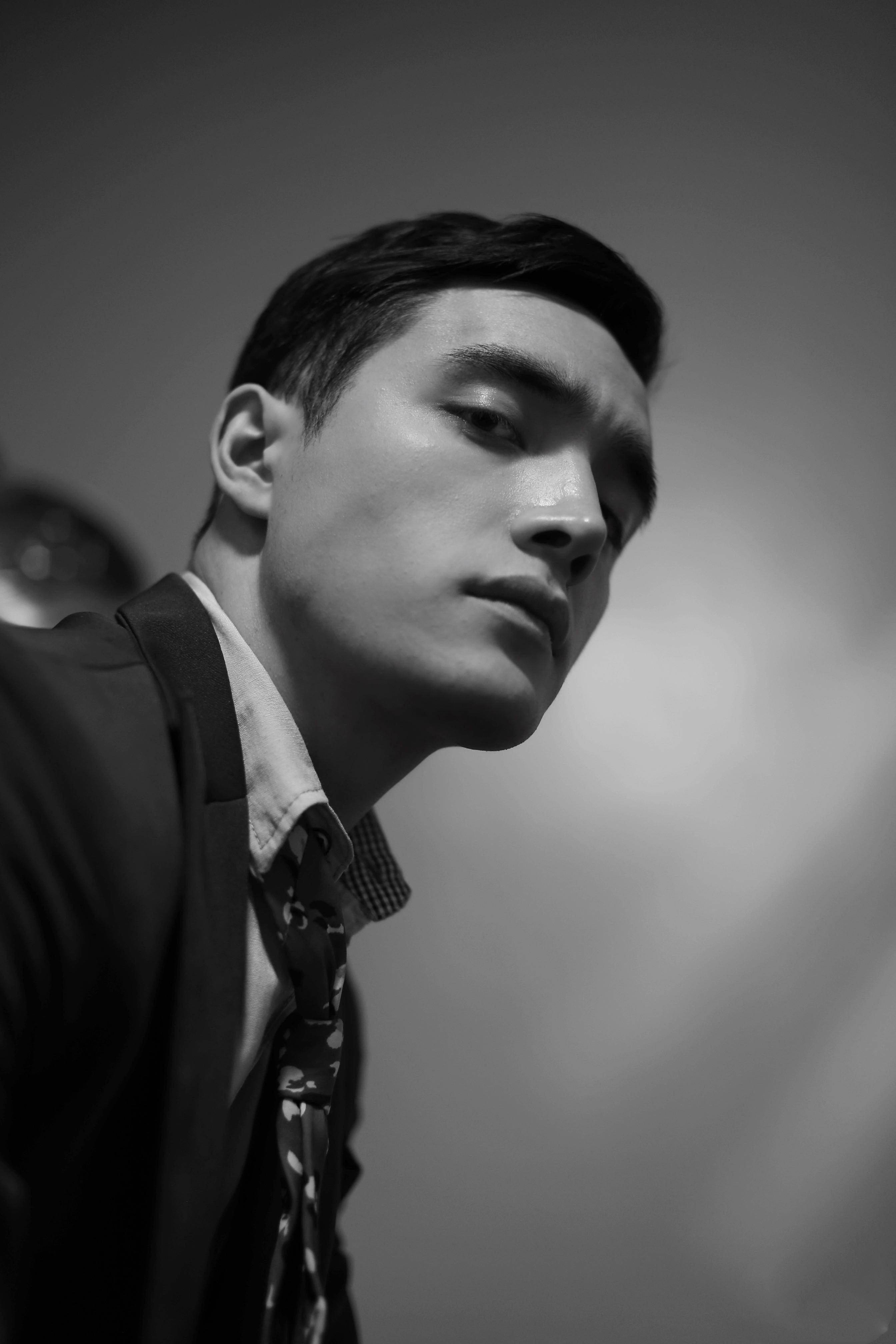 网红外教李美越爱妻人设崩塌女方亲自下场证实曾因高颜值吸粉