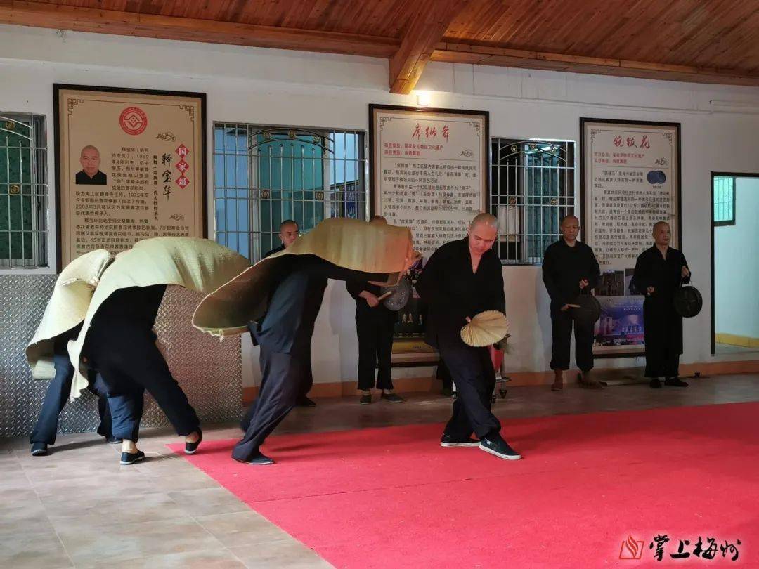 (黄钰然 摄)梅州客家山歌,广东汉乐,埔寨火龙,广东汉剧,席狮舞,五华