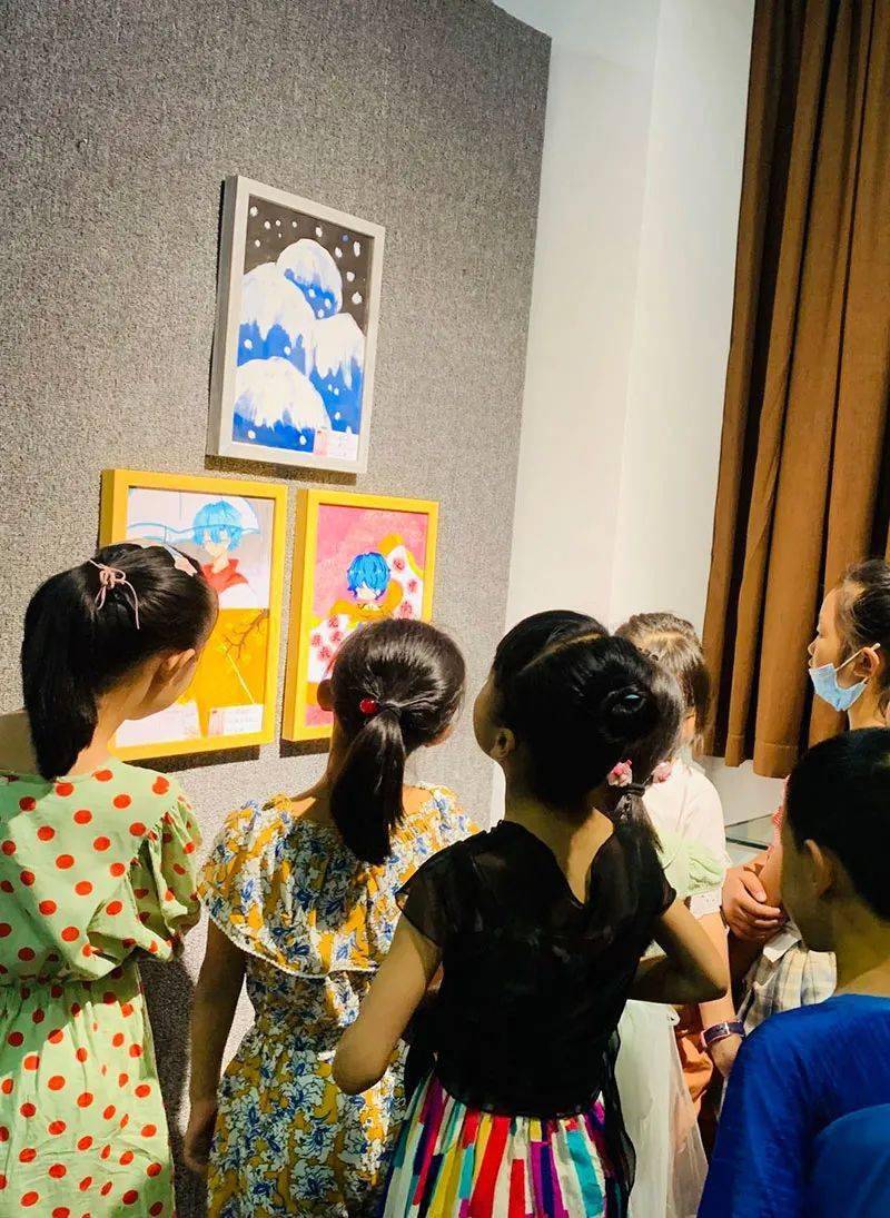 500余市民参观庆祝建党100周年少儿书画展