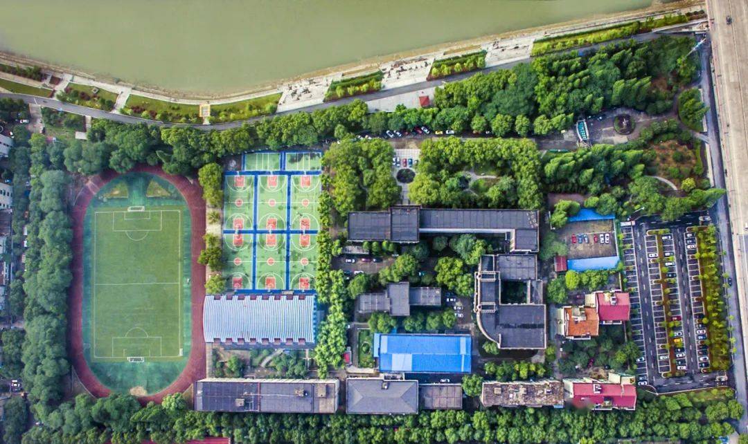 金华市中考招生直播咨询今日6月16号上线学校金华市第八中学