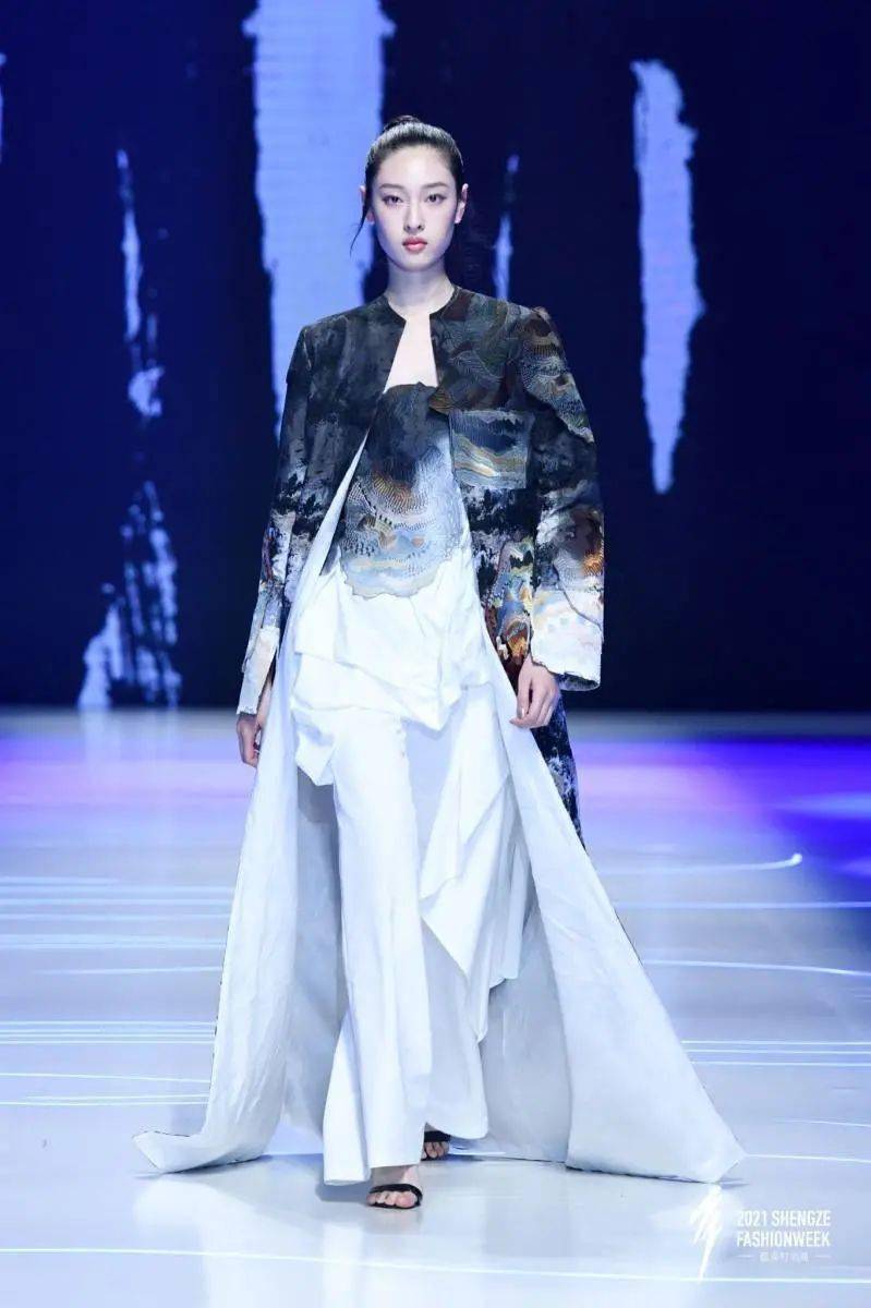 2021盛泽时尚周 | 文化赋能时尚,诗意雅韵诠释中国美学