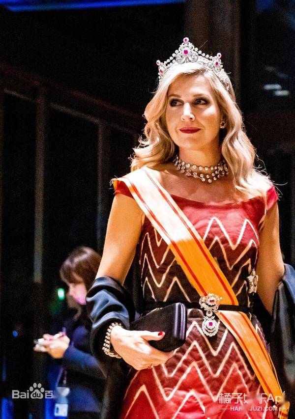 还记得要继承王位的公主们吗?太胖被嘲笑,放弃千万年薪?_英格丽德