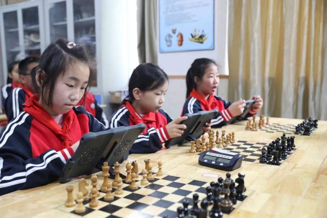 体教融合校园巡礼系列9绍兴市培新小学棋类教育深耕课堂