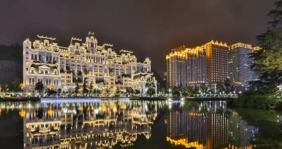 27亿的石材别墅,中国第一神盘,贵州花果园白宫美轮美奂!