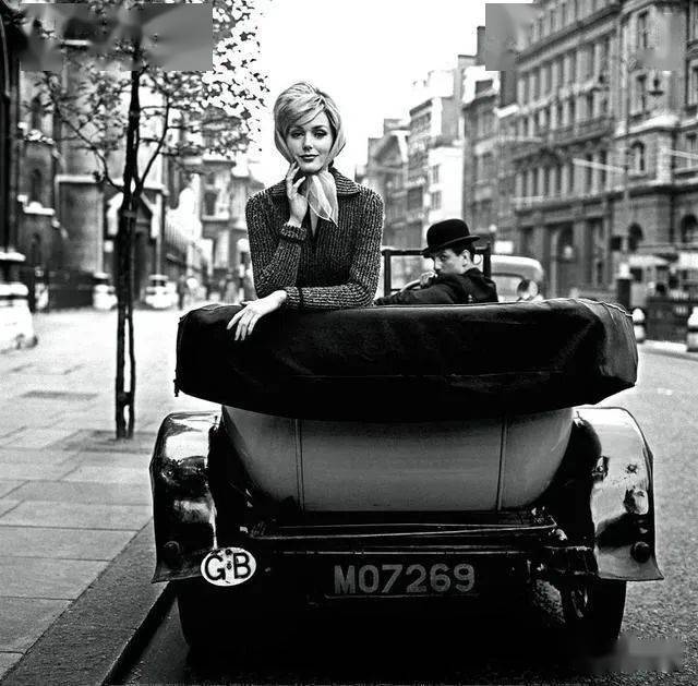 法国摄影师镜下的50年代复古美人 优雅高贵让人心醉