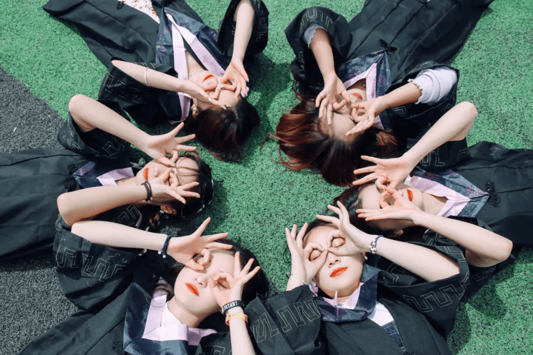 绝美甘肃高校毕业照合集来袭快看哪张最能打动你