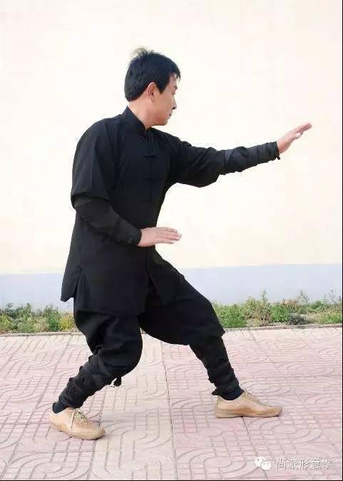 为何有些人练习三体式会出现怪现象