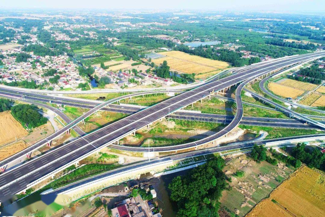 全国首条未来高速公路正式建成