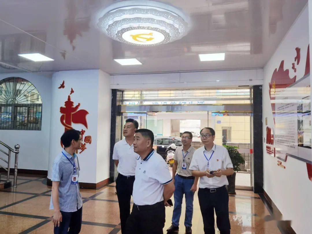 政和县委书记黄拔荣到财政局调研指导财政工作