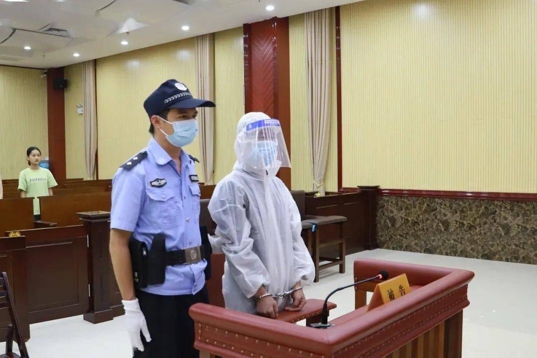 宣判77人涉毒获刑最高无期徒刑