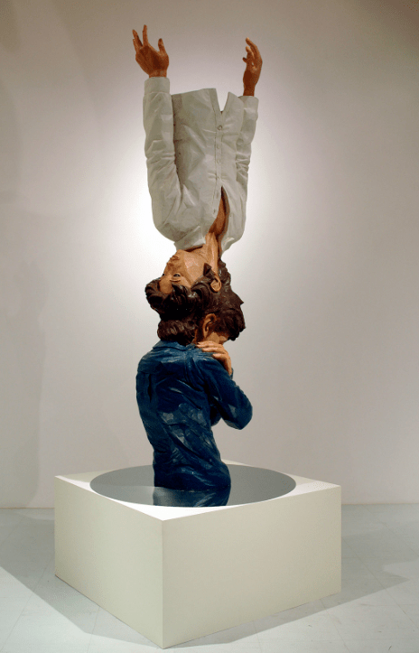 矛盾又统一的人体木雕日本雕塑家yoshitoshikanemaki