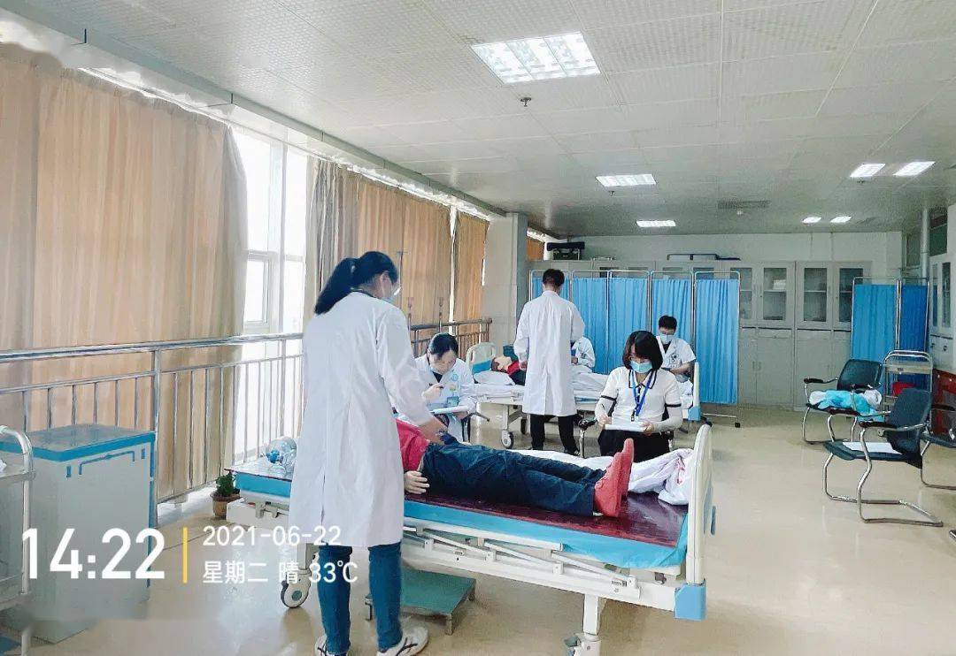 我院举行腹部体格检查基础技能考核