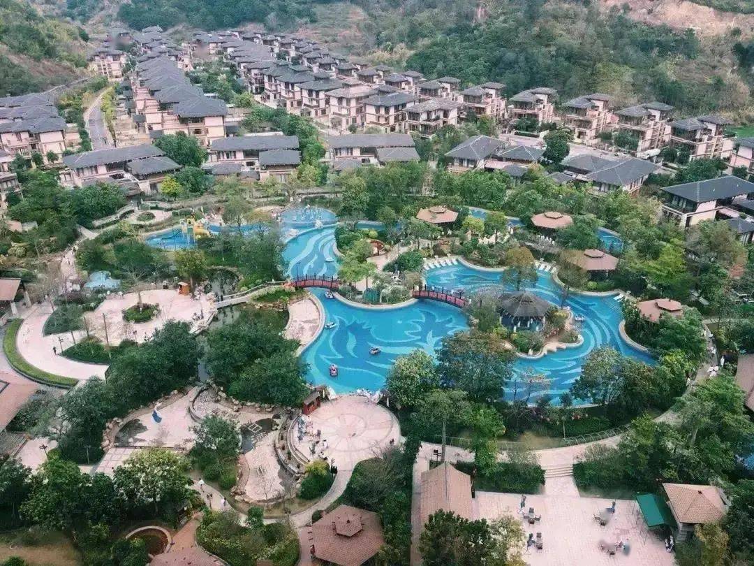 八乡山,桂竹园等西接"足球之乡" 五华县东连"温泉之城" 丰顺