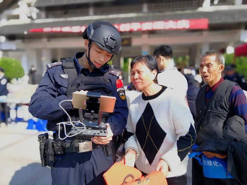 《警民互动》 蔡进生