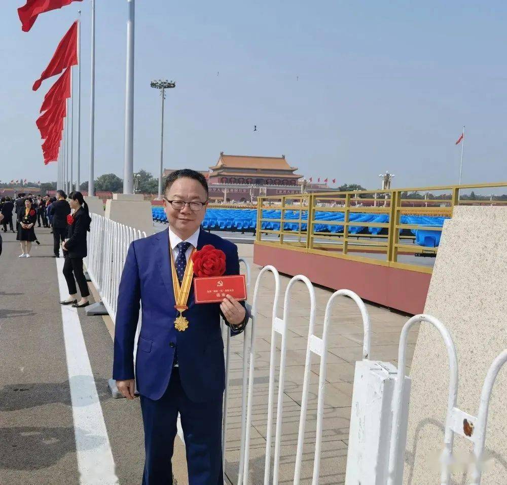 陈泽刚荣获全国优秀党务工作者称号