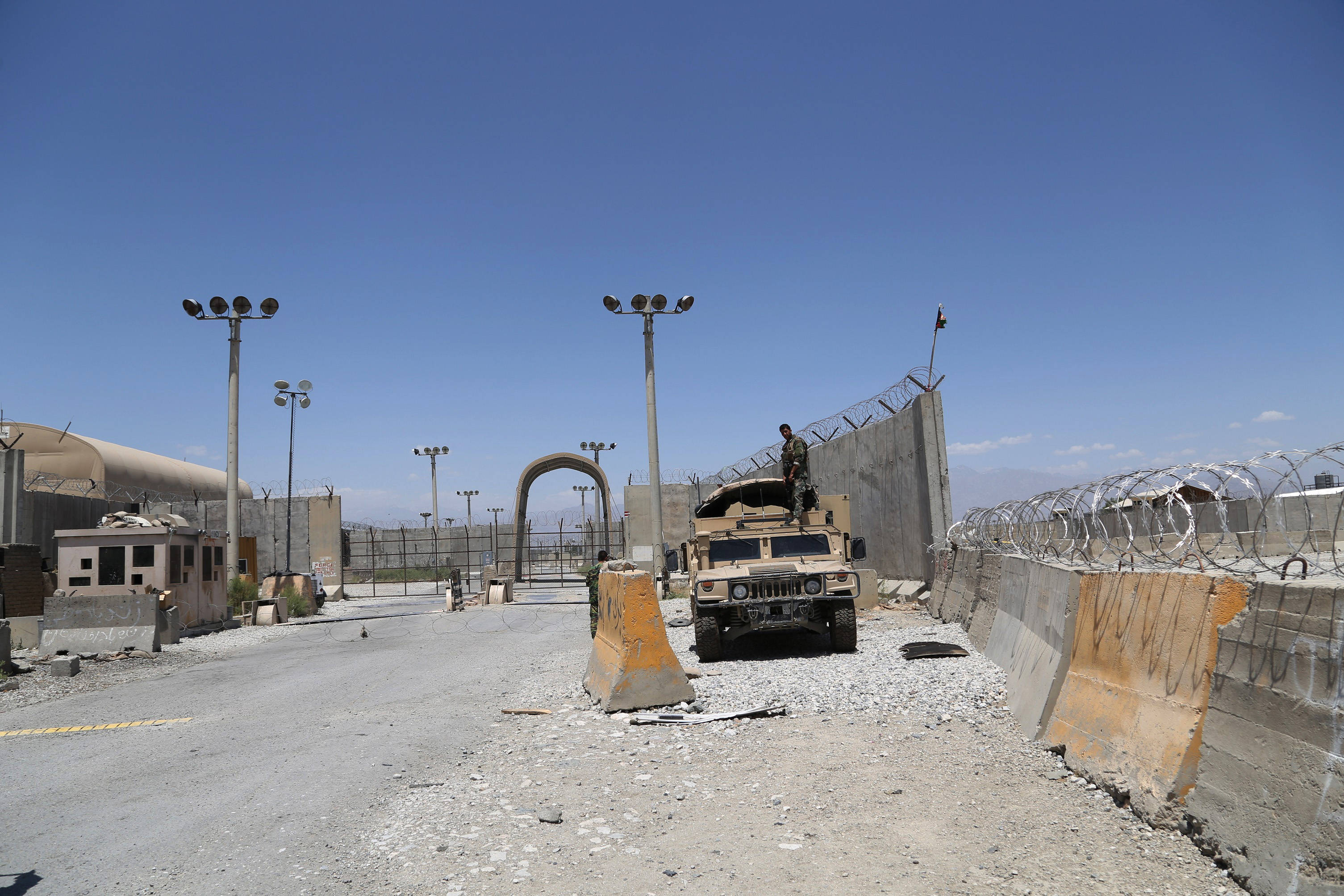阿富汗国防部说美军撤离驻阿最大军事基地