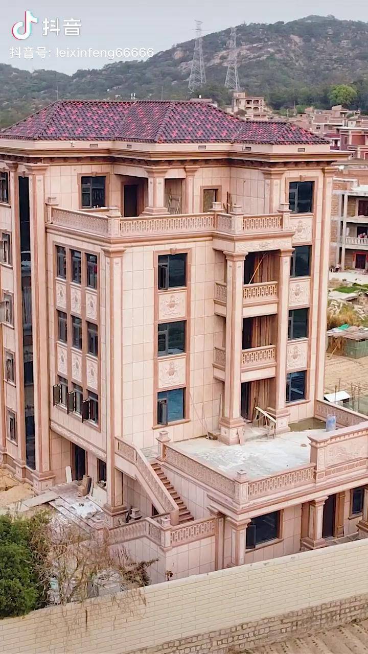 福建闽南农村豪华干挂别墅多少人想要却盖不起的别墅