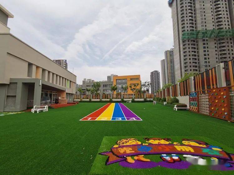 西安御锦城品格幼儿园图片