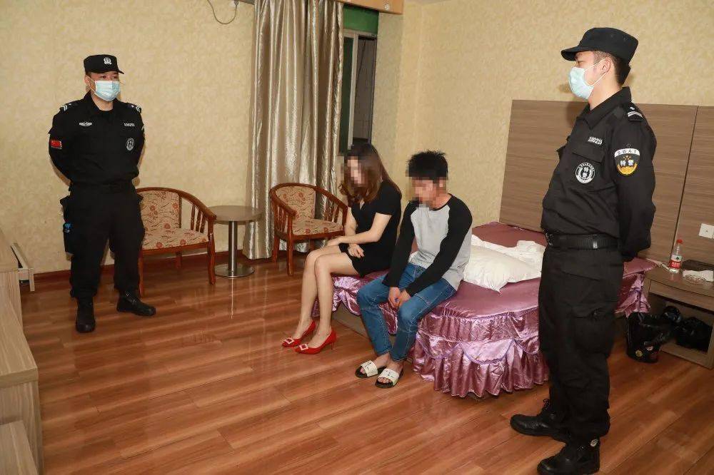 最近广东又一批技师被抓这样的生意难做了