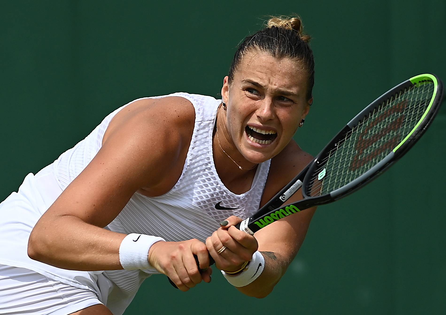 网球温网萨巴伦卡晋级八强