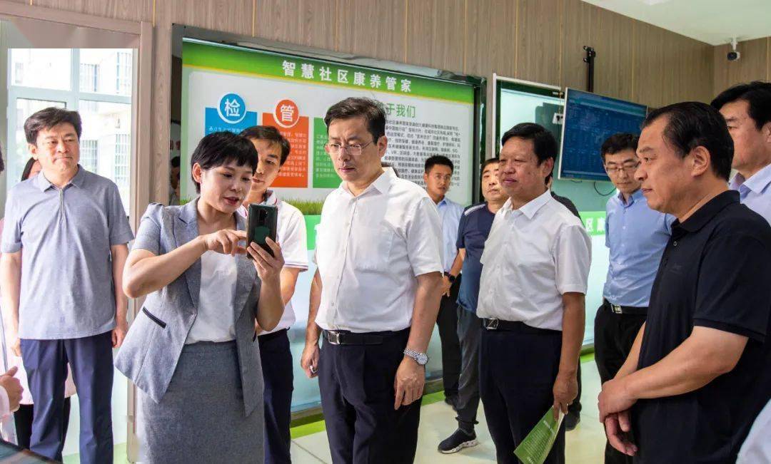 丁小强到盐湖区调研社区治理和居家养老服务工作