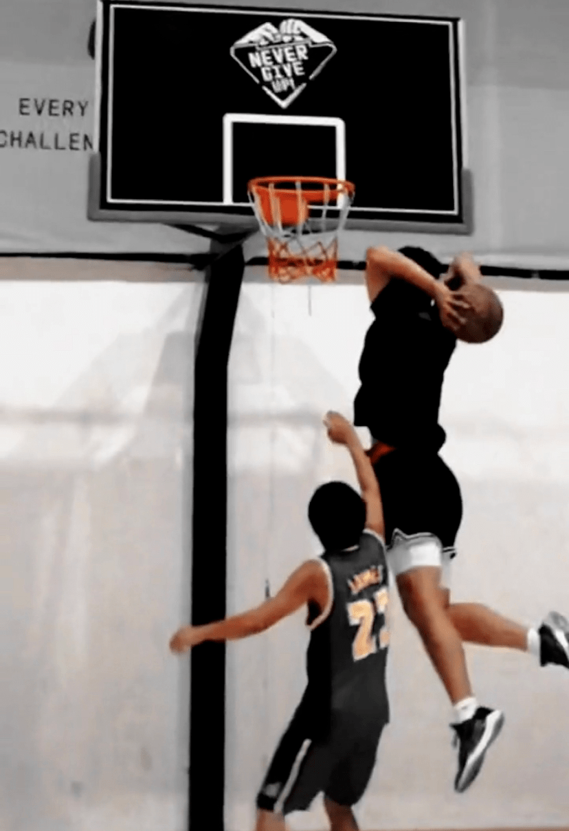 大战农村国宝后,我采访了吴勇豪.